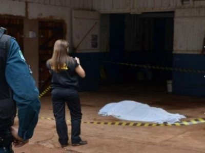 Casal de pistoleiros executa paraguaio com mais de 20 tiros em Ponta Porã