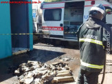 Ambulância de pronto socorro de Maracaju pega fogo em pátio de estacionamento