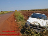 Maracaju: Colisão entre dois veículos próximo aos trilhos na MS-162 deixa veículo destruído