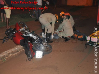 Maracaju: Jovem conduzindo motocicleta colide com rotatória e sofre traumatismo craniano na Vila Juquita