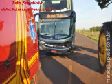 Maracaju: Colisão frontal entre veículo e ônibus de turistas na MS-162 próximo ao aterro sanitário resulta em uma vítima fatal