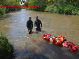 Maracaju: Corpo de Bombeiros realiza resgate de cadáver em avançado estado de decomposição no Rio Cachoeira Maracaju: Corpo de Bombeiros realiza resgate de cadáver em avançado estado de decomposição no Rio Cachoeira