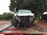 Maracaju: Veículo aquaplana na MS-162, colide frontalmente com camionete e segue barranco a baixo