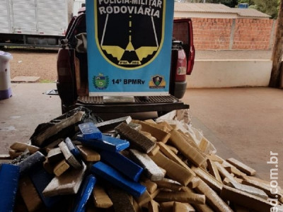 Maracaju: Condutor ao avistar viatura da PRE Distrito Vista Alegre abandona veículo carregado com mais de 680 kg de maconha
