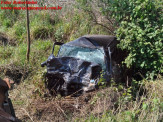 Maracaju: Colisão frontal envolve dois veículos e uma motocicleta e deixa três vítimas fatais presas em meio as ferragens
