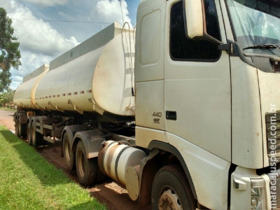 DOF recupera caminhão furtado conduzido por homem foragido da Justiça