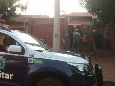 Ex-motorista de Conselho Tutelar é executado a tiros dentro de casa Ex-motorista de Conselho Tutelar é executado a tiros dentro de casa