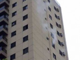 Incêndio no 12° andar de prédio mobiliza Corpo de Bombeiros 