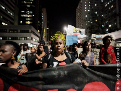 Jovem negra tem 2 vezes mais chance de ser assassinada no Brasil