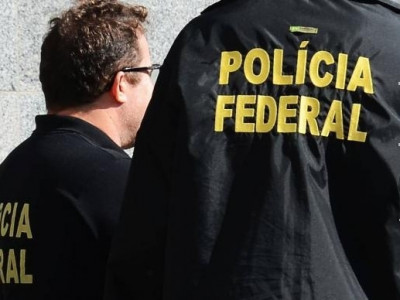 Polícia Federal realiza buscas em gabinetes de dois deputados na Câmara