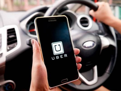 ‘Vou pegar ali pegar dinheiro’: homem dá golpe em 2 motoristas de Uber