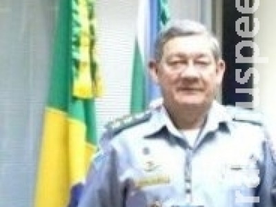 Com pneumonia, ex-comandante da PM segue internado em estado grave Com pneumonia, ex-comandante da PM segue internado em estado grave