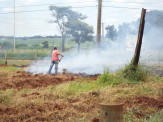 PMA flagra e autua em R$ 5 mil infrator realizando incêndio para limpeza de terreno em perímetro urbano