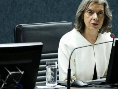 Presidente do STF inspeciona presídios em Goiás onde ocorreram rebeliões Presidente do STF inspeciona presídios em Goiás onde ocorreram rebeliões