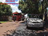 Maracaju: Carro é consumido por fogo no Bairro Cambarai, após curto circuito