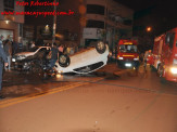 Maracaju: Condutor de veículo fora de controle e em alta velocidade colide com veículos na região central