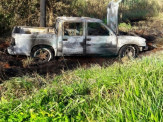 Maracaju: Bombeiros atendem ocorrência de incêndio em caminhonete na BR-267