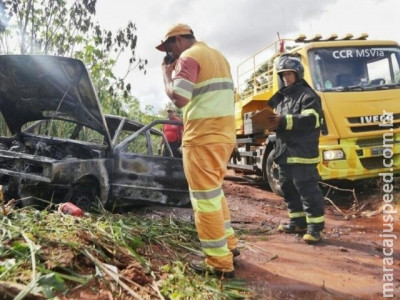 Carro usado em furto no Rita Vieira é encontrado pegando fogo em vicinal