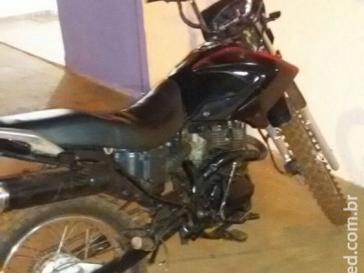 Maracaju: Polícia Militar apreende motocicleta com adulteração de sinal identificador de veiculo Maracaju: Polícia Militar apreende motocicleta com adulteração de sinal identificador de veiculo