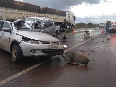  AGORA: acidente na BR-163 entre dois carros acaba com motorista morto