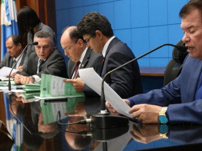  Botão do Pânico: Assembleia derruba veto do governador a projeto de Picarelli