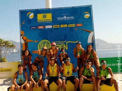Dupla de MS conquista etapa do circuito brasileiro de vôlei de praia