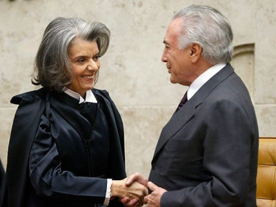  Ministra Cármen Lúcia assume Presidência pela 2ª vez durante viagem de Temer