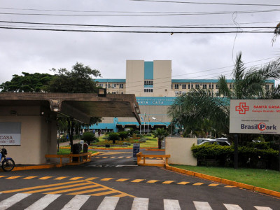 Com parte dos salários pagos, médicos decidem encerrar greve na Santa Casa Com parte dos salários pagos, médicos decidem encerrar greve na Santa Casa