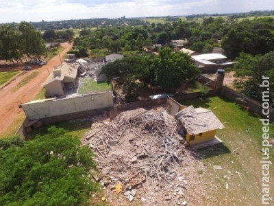Medo impera em povoado atacado a bomba e ameaçado por traficantes Medo impera em povoado atacado a bomba e ameaçado por traficantes