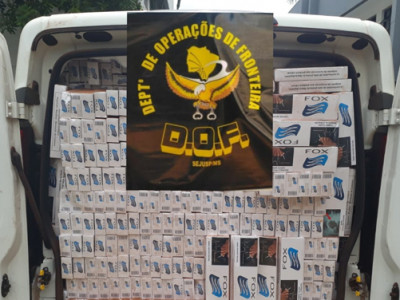 Maracaju: DOF apreende veículo carregado com 3.500 mil pacotes de cigarros Maracaju: DOF apreende veículo carregado com 3.500 mil pacotes de cigarros