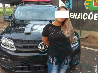 Maracaju: Jovem é presa no estado de Goiás GO com 2kg de droga análoga a cocaína