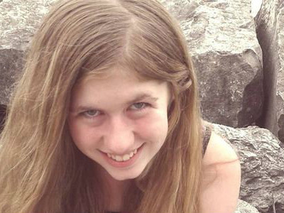 Menina desaparecida após morte dos pais é encontrada 