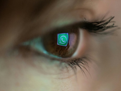 WhatsApp limita encaminhamento de mensagens para combater ‘fake news’ WhatsApp limita encaminhamento de mensagens para combater ‘fake news’