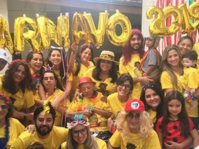  Carnaval 2019: fã da folia, idoso com Alzheimer ganha 