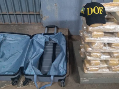 DOF prende mulher transportando droga na MS-164