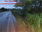 Maracaju: Buraco na rodovia MS-164 ocasiona capotamento de caminhonete