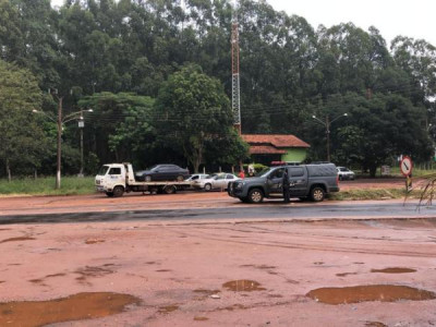 Maracaju: DOF apreende quatro veículos e mercadorias do Paraguai