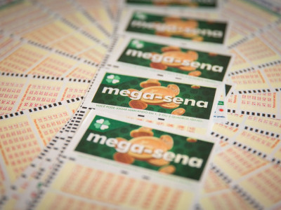 Mega-Sena pode pagar R$ 105 milhões neste sábado