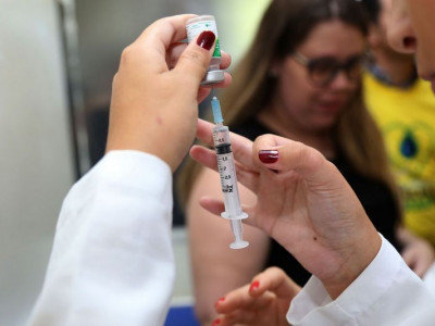 Ministério da Saúde abre hoje segunda fase da vacinação contra gripe Ministério da Saúde abre hoje segunda fase da vacinação contra gripe