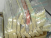 Polícia Militar de Maracaju apreende 28 de tabletes de maconha em ônibus. Traficante afirmou que a droga seguiria para Salvador/BA