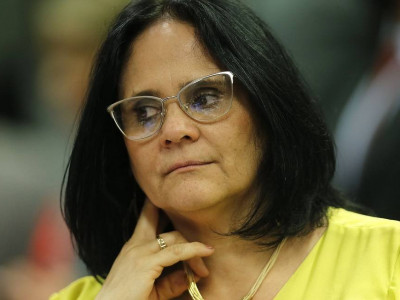  Damares Alves diz que vem recebendo ameaças de morte, mas nega estar cogitando deixar governo Bolsonaro 