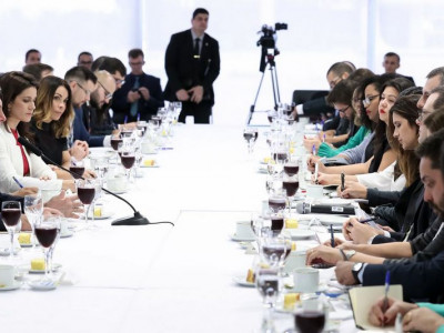 "Se forçar a barra, não aprova nada", diz Bolsonaro sobre Previdência