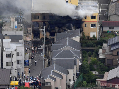 Maioria das vítimas de incêndio na Kyoto Animation morreu no acesso ao telhado