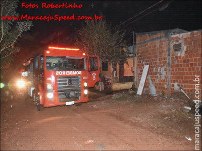 Maracaju: Corpo de Bombeiros atendem ocorrência de incêndio criminoso em residência