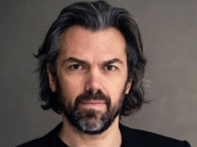 Ativista pede que pessoas deixem que mosquitos suguem o seu sangue:  Ativista pede que pessoas deixem que mosquitos suguem o seu sangue: