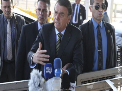 Bolsonaro não descarta privatizar a Petrobras, mas espera proposta de Guedes 