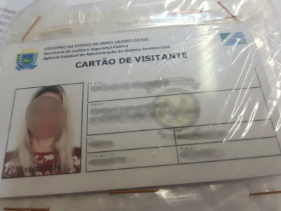 Dupla é investigada por falsificar carteira de visita no presídio: 