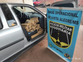 Maracaju: Veículo fura bloqueio policial da PMRv, mas é interceptado abarrotado de drogas