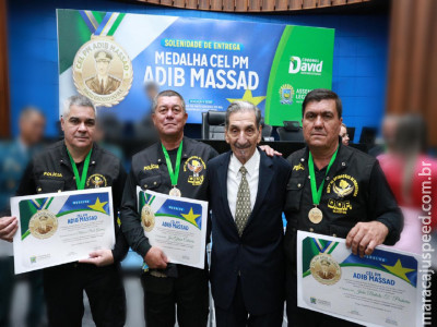 Policiais do DOF são agraciados com a Medalha Coronel Adib. Dois policiais trabalharam em Maracaju por vários anos