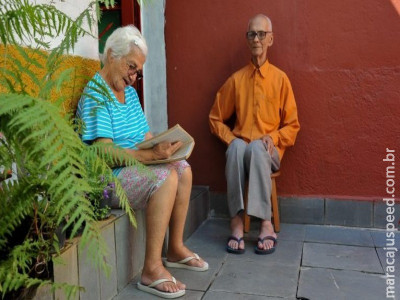 Brasil está atrasado nas políticas públicas para idosos, dizem especialistas